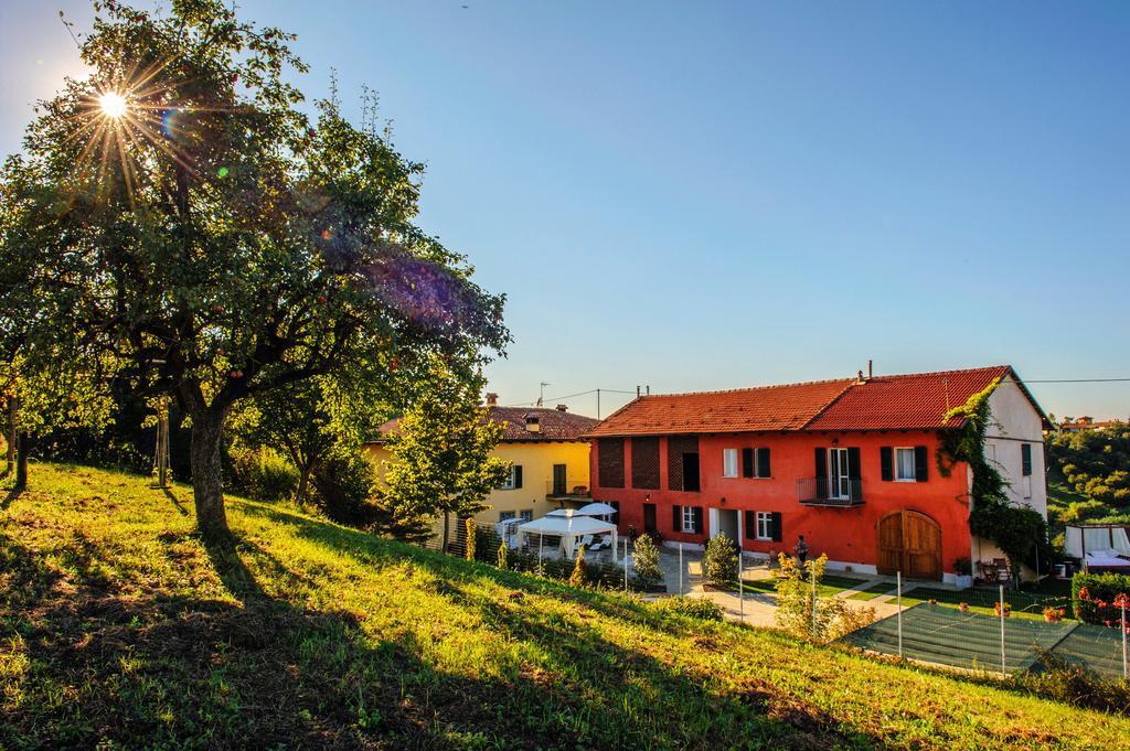 Agriturismo Paitin Alba  Luaran gambar