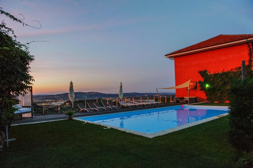 Agriturismo Paitin Alba  Luaran gambar