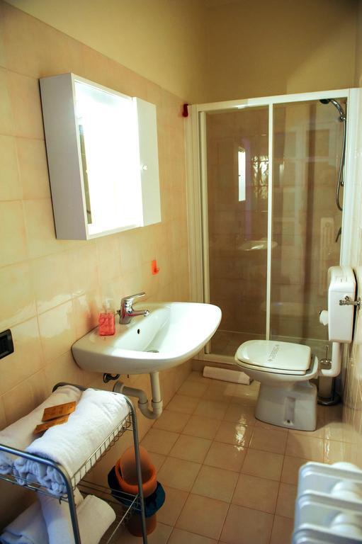 Agriturismo Paitin Alba  Bilik gambar